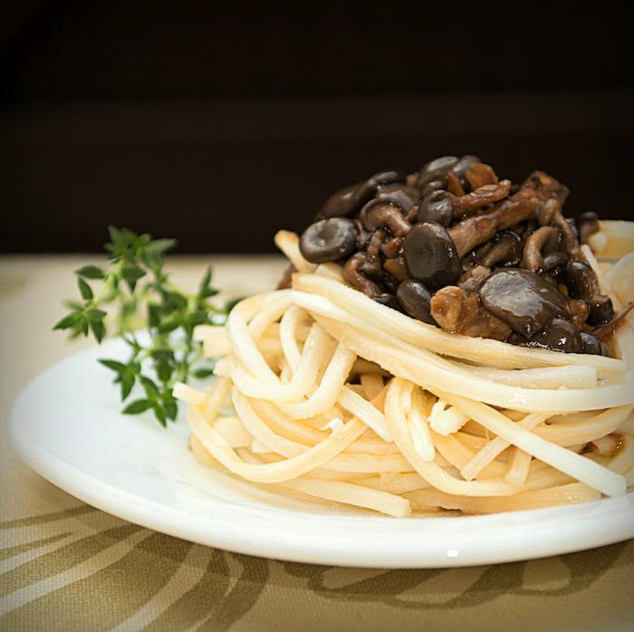 Espaguete ‘Fitness’ de Palmito e Cogumelo (100 Calorias)